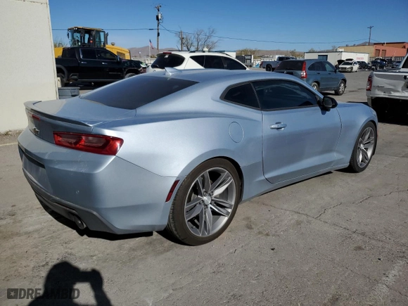 2018 Chevrolet Camaro 2LT with VIN 1G1FD1RS0J0130315, listed as a Copart auction lot 82207654 with 97,986 mi miles and Salvage Title. Bid and sale history available at carsss.com. Image 3.