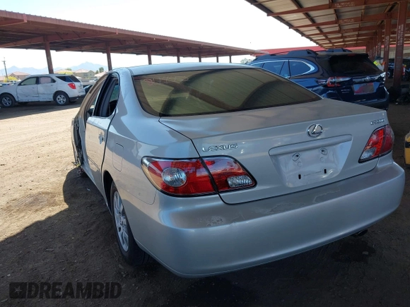 2002 Lexus ES 300 z VIN JTHBF30G220077671, wystawiony jako IAAI lot #42084128 z przebiegiem 143 975 mil mil oraz . Historia ofert i sprzedaży dostępna na DreamBid. Obrazek 13.