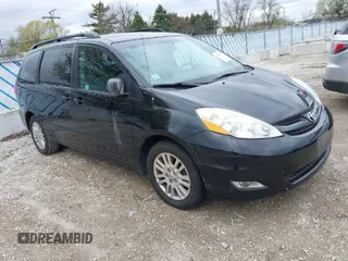 2010 Toyota Sienna XLE with VIN 5TDYK4CC1AS309856, listed as a IAAI auction lot 42089020 with 142,165 mi miles. Bid and sale history available at carsss.com. Image 1.