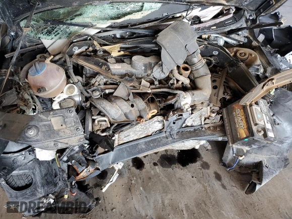 2013 Volkswagen Passat SE z VIN 1VWBP7A39DC076081, wystawiony jako Copart lot #57167695 z przebiegiem Nie podano mil oraz Szkoda całkowita • Salvage title. Historia ofert i sprzedaży dostępna na DreamBid. Obrazek 11.