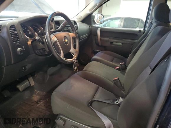 2011 Chevrolet Silverado 1500 LT with VIN 3GCPKSE33BG272919, listed as a Copart auction lot 51227155 with 140,936 mi miles and Salvage Title. Bid and sale history available at DreamBid. Image 7.