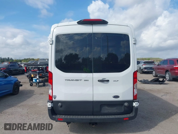 2019 Ford Transit Passenger XL with VIN 1FBAX2CM4KKB54426, listed as a IAAI auction lot 41579139 with 103,337 mi miles. Bid and sale history available at carsss.com. Image 17.