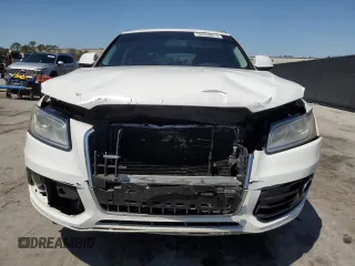 2014 Audi Q5 Premium z VIN WA1CFAFP7EA074288, wystawiony jako Copart lot #53398815 z przebiegiem 200 749 mil mil oraz Szkoda całkowita • Salvage title. Historia ofert i sprzedaży dostępna na DreamBid. Obrazek 5.