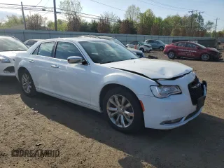 2016 Chrysler 300 with VIN 2C3CCAKG3GH334764, listed as a Copart auction lot 54614415 with 229,554 mi miles and Salvage Title. Bid and sale history available at carsss.com. Image 4.