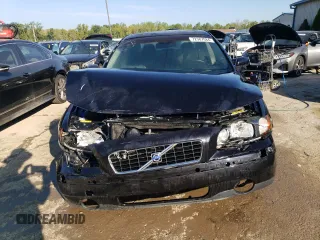 2004 Volvo S60 with VIN YV1RH59H842379484, listed as a Copart auction lot 72387084 with 213,647 mi miles and Non Repairable. Bid and sale history available at carsss.com. Image 5.