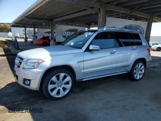 2010 Mercedes-Benz GLK 350 z VIN WDCGG8HB0AF267887, wystawiony jako Copart lot #56887775 z przebiegiem 196 344 mil mil oraz Czysty tytuł • Clean title. Historia ofert i sprzedaży dostępna na DreamBid. Obrazek 1.