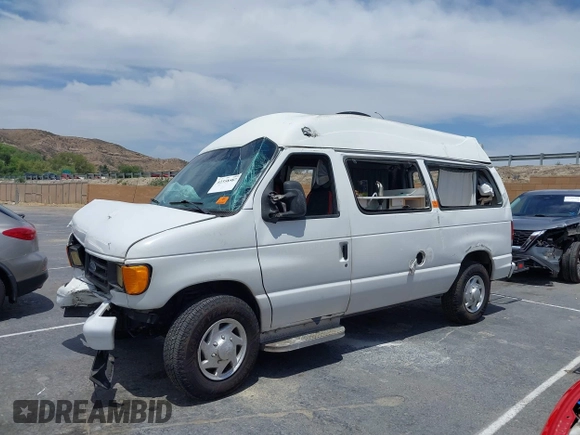 2006 Ford Econoline Cargo с VIN 1FTNE24W66DA55989, выставлен на аукционе IAAI как лот 42358587 с пробегом Не указан миль и . История ставок и продаж доступна на DreamBid. Изображение 14.