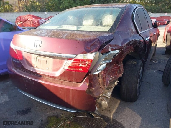 2013 Honda Accord Sdn LX with VIN 1HGCR2F33DA104595, listed as a IAAI auction lot 41735651 with 158,676 mi miles. Bid and sale history available at carsss.com. Image 4.