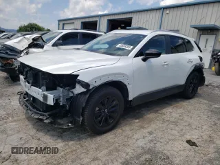 2024 Mazda CX-50 S Preferred z VIN 7MMVABBM6RN212724, wystawiony jako Copart lot #63608205 z przebiegiem 15 780 mil mil oraz Szkoda całkowita • Salvage title. Historia ofert i sprzedaży dostępna na DreamBid. Obrazek 1.