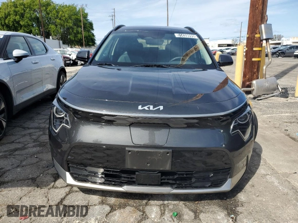 2023 Kia Niro EV Wind with VIN KNDCR3L16P5045630, listed as a Copart auction lot 51439095 with 51,784 mi miles and Clean Title. Bid and sale history available at carsss.com. Image 5.