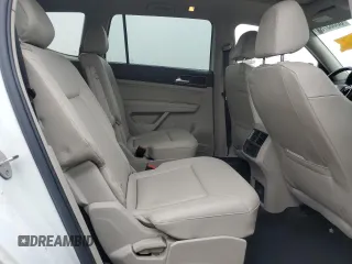 2018 Volkswagen Atlas SEL z VIN 1V2MR2CA4JC595070, wystawiony jako Copart lot #60683785 z przebiegiem 129 540 mil mil oraz Szkoda całkowita • Salvage title. Historia ofert i sprzedaży dostępna na DreamBid. Obrazek 11.