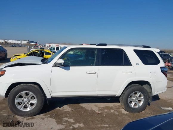 2019 Toyota 4Runner SR5 with VIN JTEZU5JR4K5193177, listed as a IAAI auction lot 41630718 with 136,381 mi miles. Bid and sale history available at carsss.com. Image 14.