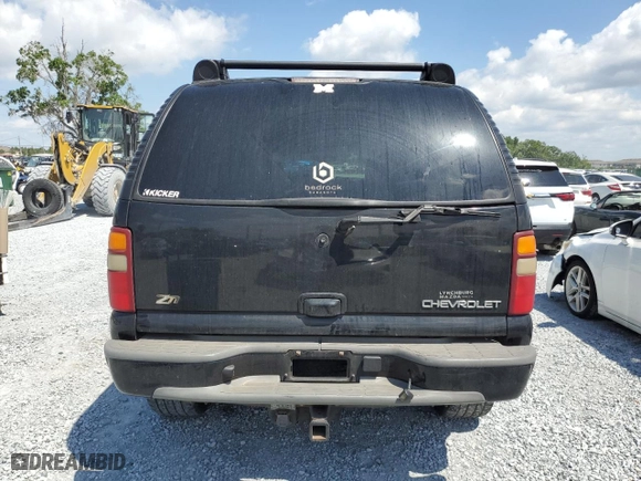 2003 Chevrolet Tahoe Z71 with VIN 1GNEK13Z33R132368, listed as a Copart auction lot 53103545 with 215,838 mi miles and Salvage Title. Bid and sale history available at carsss.com. Image 6.