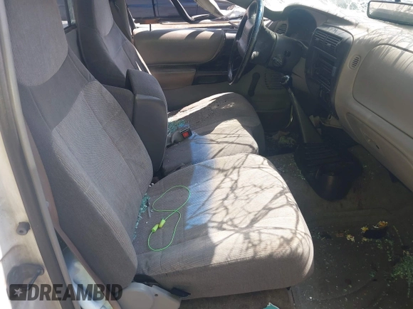 1996 Ford Ranger XL with VIN 1FTCR10AXTUA92751, listed as a IAAI auction lot 42634396 with 122,618 mi miles and . Bid and sale history available at DreamBid. Image 5.