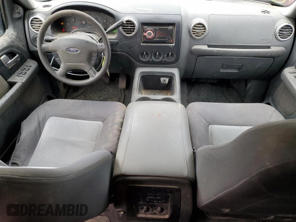 2003 Ford Expedition Special Service with VIN 1FMFU15L63LC30132, listed as a Copart auction lot 48358465 with 234,139 mi miles and Salvage Title. Bid and sale history available at carsss.com. Image 8.