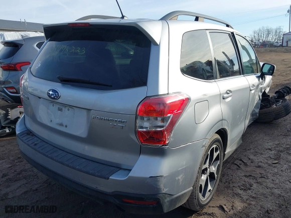 2014 Subaru Forester 2.0XT Premium with VIN JF2SJGDC5EH541302, listed as a IAAI auction lot 41498223 with 82,733 mi miles. Bid and sale history available at carsss.com. Image 4.
