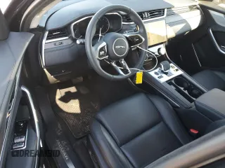 2023 Jaguar F-Pace S z VIN SADCJ2EX9PA712351, wystawiony jako Copart lot #81083514 z przebiegiem 11 895 mil mil oraz Szkoda całkowita • Salvage title. Historia ofert i sprzedaży dostępna na DreamBid. Obrazek 8.