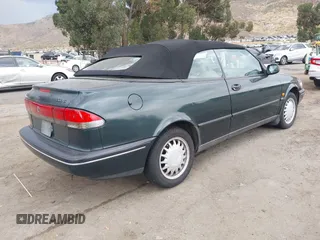 1996 Saab 900 z VIN YS3DD78B7T7001123, wystawiony jako IAAI lot #42421877 z przebiegiem 96 986 mil mil oraz . Historia ofert i sprzedaży dostępna na DreamBid. Obrazek 4.