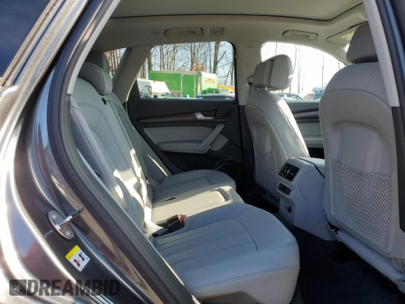2022 Audi Q5 S line Premium Plus with VIN WA1EAAFY6N2104682, listed as a Copart auction lot 85463014 with 20,414 mi miles and Salvage Title. Bid and sale history available at carsss.com. Image 11.