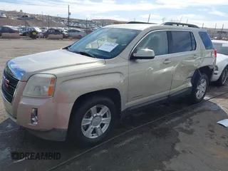 2010 GMC Terrain SLE-2 with VIN 2CTALDEW2A6361176, listed as a IAAI auction lot 41525393 with 111,821 mi miles. Bid and sale history available at carsss.com. Image 17.