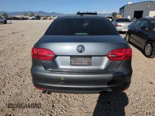 2013 Volkswagen Jetta TDI w/Premium с VIN 3VWLL7AJ5DM256459, выставлен на аукционе Copart как лот 59716405 с пробегом 162 464 миль миль и Списание • Salvage title. История ставок и продаж доступна на DreamBid. Изображение 6.