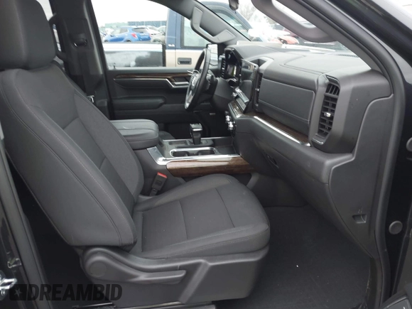 2024 GMC Sierra 1500 Elevation with VIN 3GTUUCED0RG459606, listed as a IAAI auction lot 42028315 with 5,546 mi miles and . Bid and sale history available at DreamBid. Image 5.