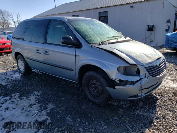 2003 Chrysler Voyager with VIN 1C4GJ25B73B156949, listed as a Copart auction lot 42314095 with 260,667 mi miles and Salvage Title. Bid and sale history available at carsss.com. Image 4.
