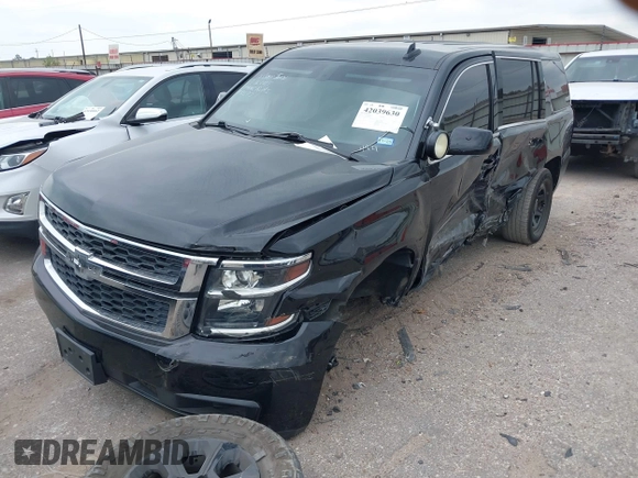 2018 Chevrolet Tahoe Commercial z VIN 1GNLCDEC6JR204921, wystawiony jako IAAI lot #42039630 z przebiegiem 96 008 mil mil oraz . Historia ofert i sprzedaży dostępna na DreamBid. Obrazek 17.