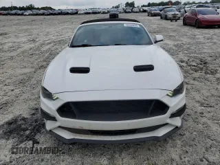 2020 Ford Mustang EcoBoost z VIN 1FATP8UH7L5137828, wystawiony jako Copart lot #60939205 z przebiegiem 107 477 mil mil oraz Szkoda całkowita • Salvage title. Historia ofert i sprzedaży dostępna na DreamBid. Obrazek 5.