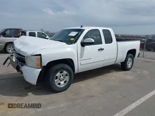 2011 Chevrolet Silverado 1500 LT with VIN 1GCRCSE01BZ461967, listed as a IAAI auction lot 42014470 with 122,903 mi miles and . Bid and sale history available at DreamBid. Image 2.