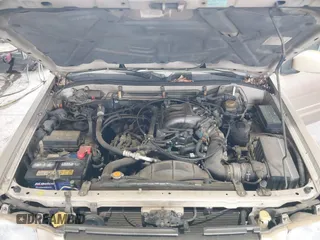 1999 Infiniti QX4 z VIN JNRAR05Y1XW049630, wystawiony jako IAAI lot #42296808 z przebiegiem 247 654 mil mil oraz . Historia ofert i sprzedaży dostępna na DreamBid. Obrazek 10.
