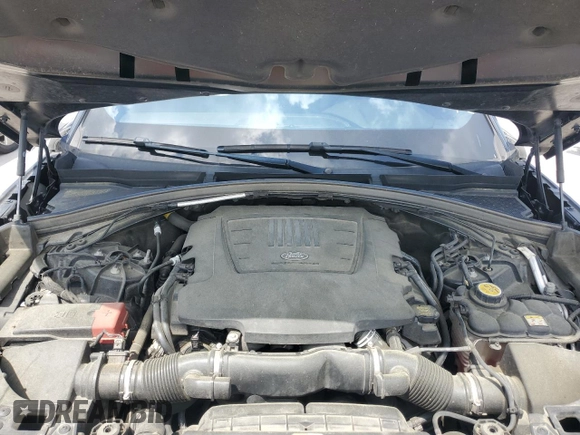 2018 Land Rover Range Rover Velar R-Dynamic SE with VIN SALYL2RV5JA713484, listed as a Copart auction lot 62573195 with 116,467 mi miles and Clean title. Bid and sale history available at DreamBid. Image 12.