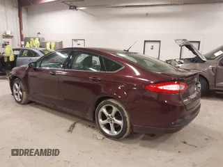 2013 Ford Fusion SE with VIN 3FA6P0HR0DR238015, listed as a IAAI auction lot 41753962 with 104,435 mi miles. Bid and sale history available at carsss.com. Image 3.