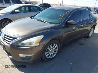 2013 Nissan Altima SV with VIN 1N4AL3AP9DN577861, listed as a IAAI auction lot 41362990 with 147,531 mi miles and . Bid and sale history available at carsss.com. Image 18.