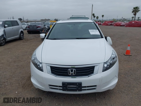 2009 Honda Accord EX z VIN 1HGCP26779A032901, wystawiony jako IAAI lot #42043319 z przebiegiem 231 311 mil mil oraz . Historia ofert i sprzedaży dostępna na DreamBid. Obrazek 12.
