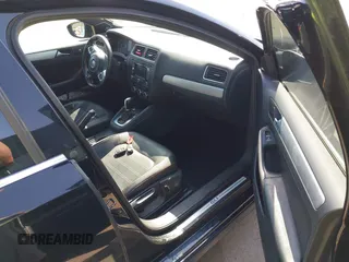 2013 Volkswagen Jetta Autobahn с VIN 3VW4A7AJ1DM364460, выставлен на аукционе IAAI как лот 42425355 с пробегом 184 410 миль миль и . История ставок и продаж доступна на DreamBid. Изображение 5.