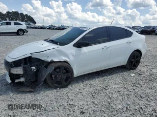 2015 Dodge Dart SXT with VIN 1C3CDFBB6FD193943, listed as a Copart auction lot 61437405 with 135,263 mi miles and Salvage title. Bid and sale history available at DreamBid. Image 1.