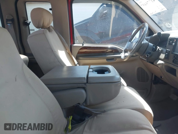 2001 Ford Super Duty F-250 XL with VIN 3FTNX21FX1MA88229, listed as a IAAI auction lot 41779497 with 178,211 mi miles. Bid and sale history available at carsss.com. Image 5.