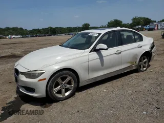 2013 BMW 3 Series 328i with VIN WBA3A5G58DNP21035, listed as a Copart auction lot 60543305 with 151,768 mi miles and Salvage title. Bid and sale history available at DreamBid. Image 1.