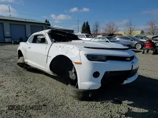 2014 Chevrolet Camaro LT z VIN 2G1FC1E39E9242379, wystawiony jako Copart lot #48046105 z przebiegiem 88 758 mil mil oraz Szkoda całkowita • Salvage title. Historia ofert i sprzedaży dostępna na DreamBid. Obrazek 10.