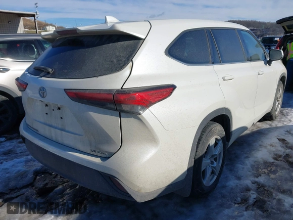 2020 Toyota Highlander LE with VIN 5TDBZRBH5LS511758, listed as a IAAI auction lot 41432586 with 76,214 mi miles and . Bid and sale history available at DreamBid. Image 4.