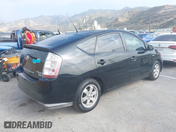 2008 Toyota Prius with VIN JTDKB20U887735992, listed as a IAAI auction lot 41895532 with 166,359 mi miles. Bid and sale history available at carsss.com. Image 4.