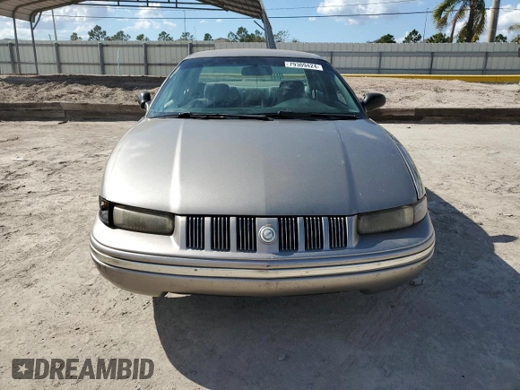 1996 Chrysler Concorde z VIN 2C3HD56T1TH140388, wystawiony jako Copart lot #79309424 z przebiegiem 97 957 mil mil oraz Szkody całkowita. Historia ofert i sprzedaży dostępna na DreamBid. Obrazek 5.
