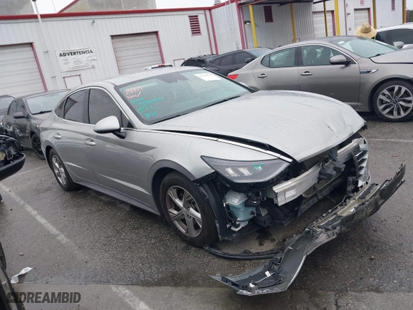 2020 Hyundai Sonata SE with VIN 5NPEG4JA7LH012153, listed as a IAAI auction lot 41748512 with 59,206 mi miles. Bid and sale history available at carsss.com. Image 13.