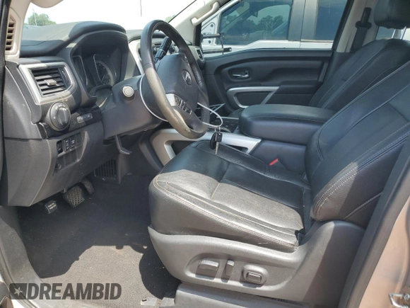 2017 Nissan Titan SV z VIN 1N6AA1E68HN500682, wystawiony jako Copart lot #57562415 z przebiegiem 185 539 mil mil oraz Szkoda całkowita • Salvage title. Historia ofert i sprzedaży dostępna na DreamBid. Obrazek 7.