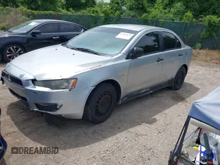 2010 Mitsubishi Lancer DE z VIN JA32U1FU7AU008019, wystawiony jako IAAI lot #42181672 z przebiegiem 227 360 mil mil oraz . Historia ofert i sprzedaży dostępna na DreamBid. Obrazek 2.