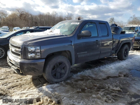 2010 Chevrolet Silverado 1500 LT with VIN 1GCSKSEA2AZ114160, listed as a Copart auction lot 45365475 with 170,628 mi miles and Clean Title. Bid and sale history available at carsss.com. Image 1.