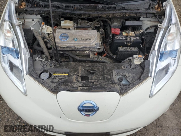 2011 Nissan LEAF SL-e with VIN JN1AZ0CPXBT004287, listed as a Copart auction lot 48035995 with 44,730 mi miles and Clean Title. Bid and sale history available at carsss.com. Image 11.