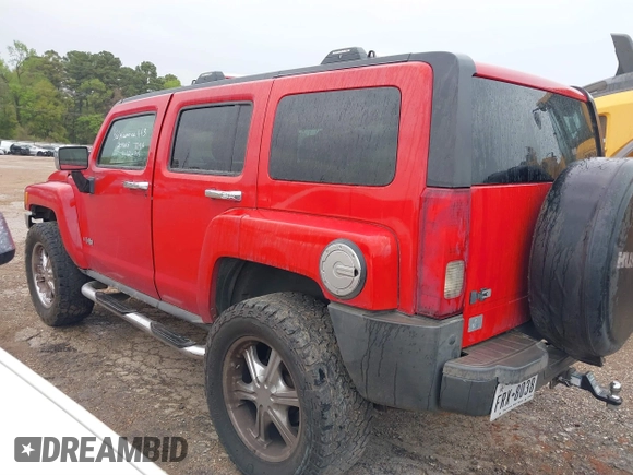 2006 Hummer H3 z VIN 5GTDN136X68203618, wystawiony jako IAAI lot #41796229 z przebiegiem 242 717 mil mil oraz . Historia ofert i sprzedaży dostępna na DreamBid. Obrazek 3.