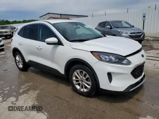 2021 Ford Escape SE with VIN 1FMCU0G66MUA00137, listed as a Copart auction lot 56132815 with 34,724 mi miles and Salvage title. Bid and sale history available at DreamBid. Image 4.